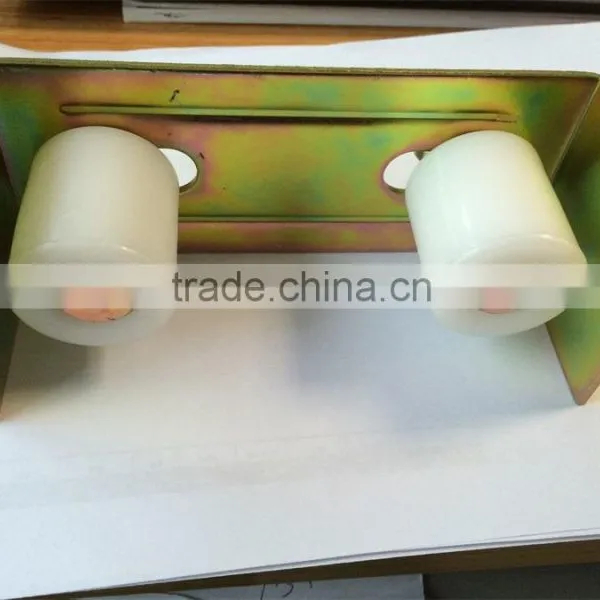 Sliding Gate Guide Nylon Roller With Bracket photo-3