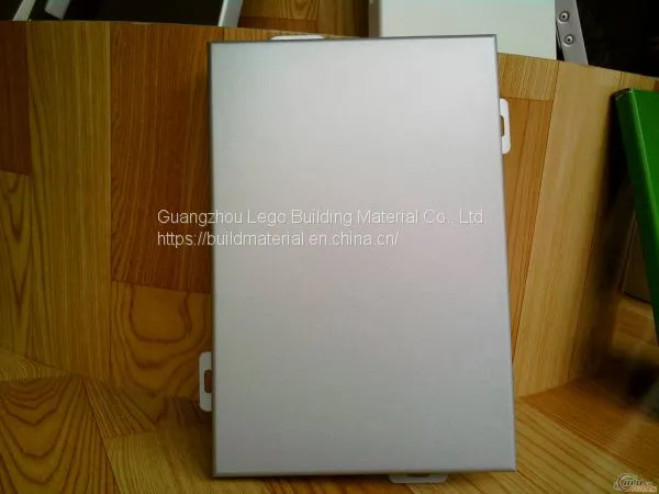 Good Fire Resistance 2.0mm Profiled Aluminum Veneer Opera House photo-2