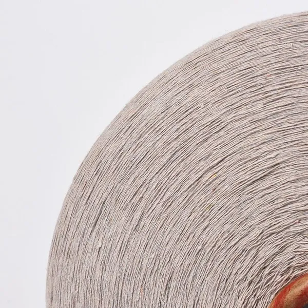 Manufacturers Supply Ne7s Light Gray 40/60 TC Polyester Cotton Yarn for Gloves photo-3