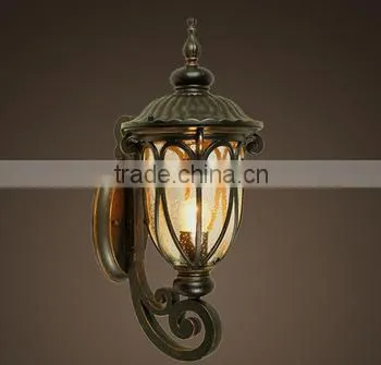 Western Classic Villa Outdoor Garden Wall Lamp.
