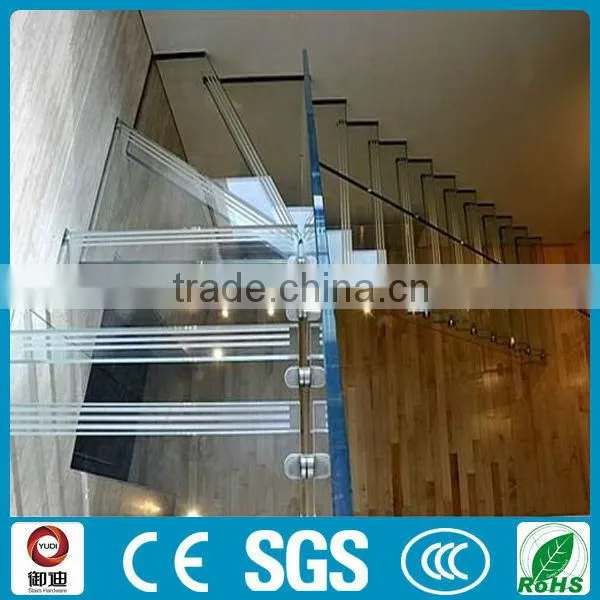 Floating Glass Staircase photo-3