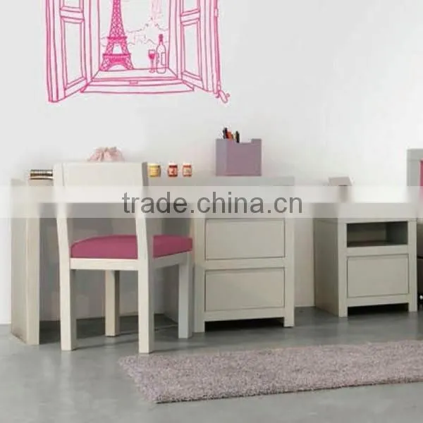 High Quality Non-toxic Painting Kids Desks Laminate Students Table With Water Base Painting Chairs