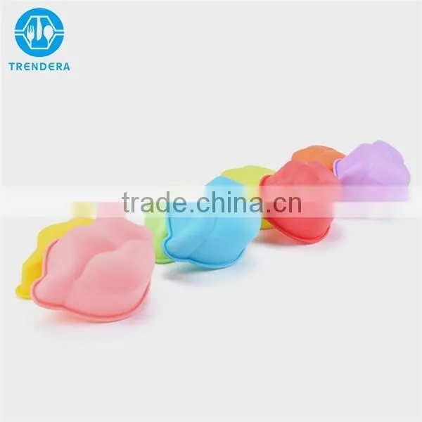 Fancy Style Silicone Cupcake Baking Cups photo-3