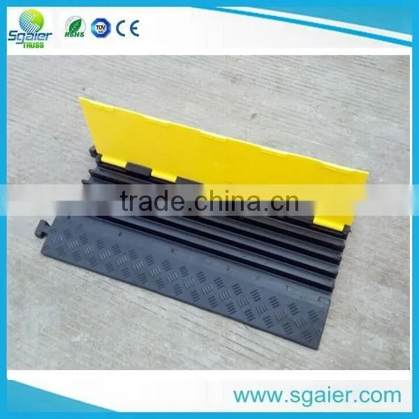 Rubber Car Ramps/road Ramps/cable Ramps/wire Protector With 3 Channel photo-3