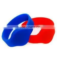Water Proof Silicone Wristband With Free Sample photo-2
