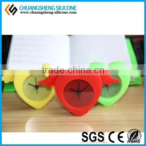 Hot Selling Angle Wing Cute Silicone Clock for Children photo-2