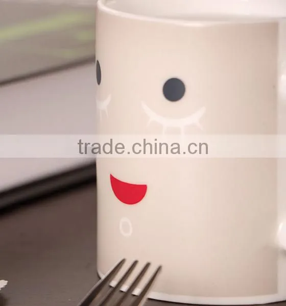 Magic Color Changing Lovely Smily Ceramic Coffee Mugs, Promotional Gift Mugs photo-3