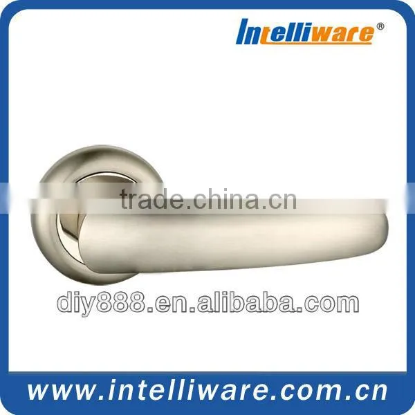 Zamak Door Handle 2K336