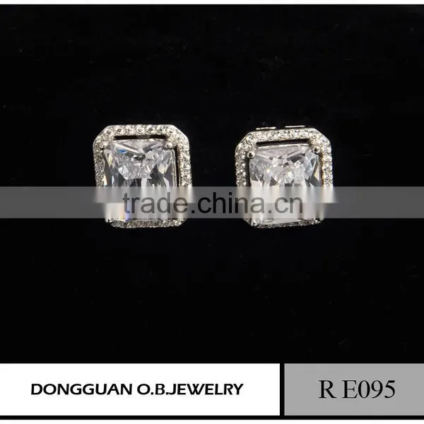 2 Gram Gold Beautiful Designed Earrings European Popular Square Stud Earrings photo-3