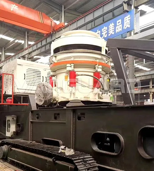 Crawler Type Mobile Crushing Station 150 Tph Mobile Cone Crusher With Vibrating Screen photo-4
