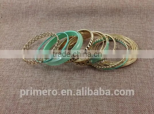 Handmade Gold Plated Multilayer Beads Chain Mix Bracelets Hard Plastic Bangles photo-4