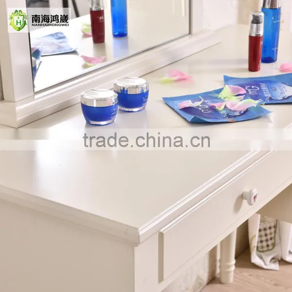 Modern White Wood MDF Panel Simple Vanity Korean Furniture Dressing Table Quality Choice photo-3