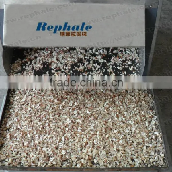 Top Quality Walnut Cutter Machine photo-3