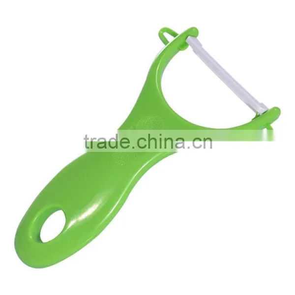 Useful and Simple Kitchen Peeler Set Including Parer, Grater and Julienne Peeler photo-2
