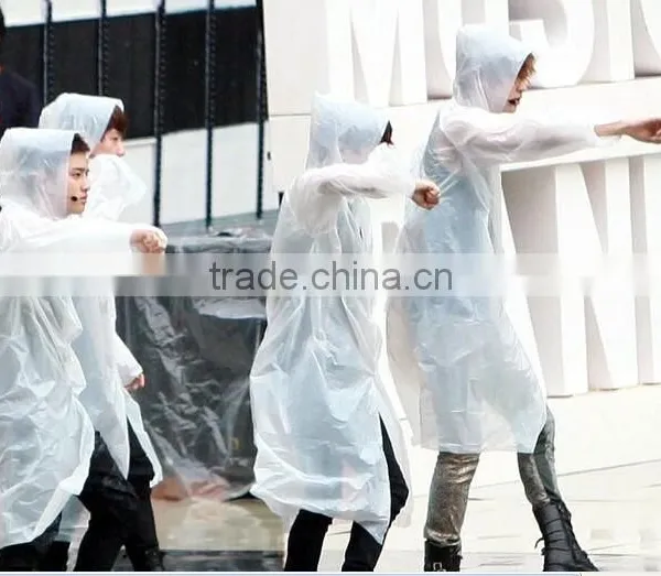 Poncho Raincoat White (PE)