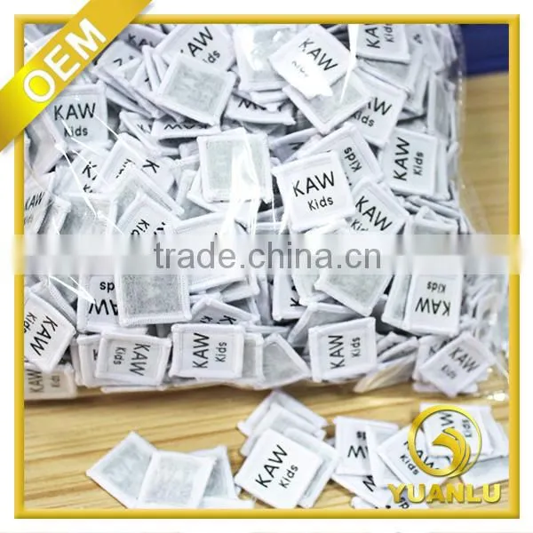 High Quality Fabric Woven Label Patch and Badge photo-3