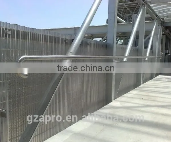 Fashional Pattern Aluminum Handrail Glass Balustrade Railing Low Price photo-4