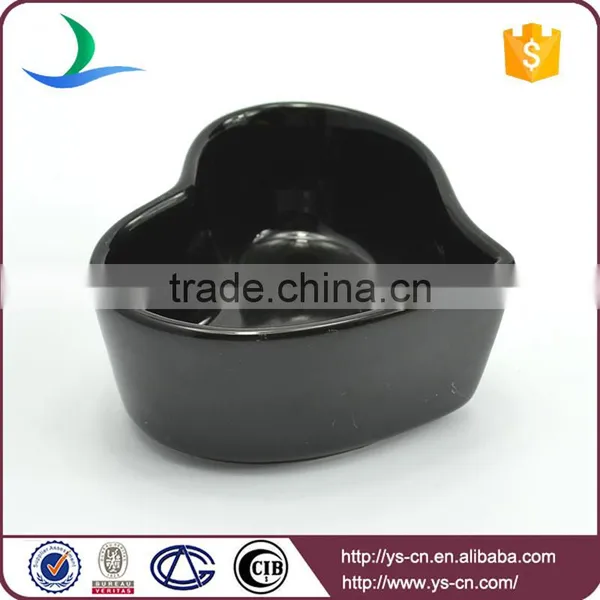 Small Heart-shaped Ceramic Personalized Cake Mold photo-3