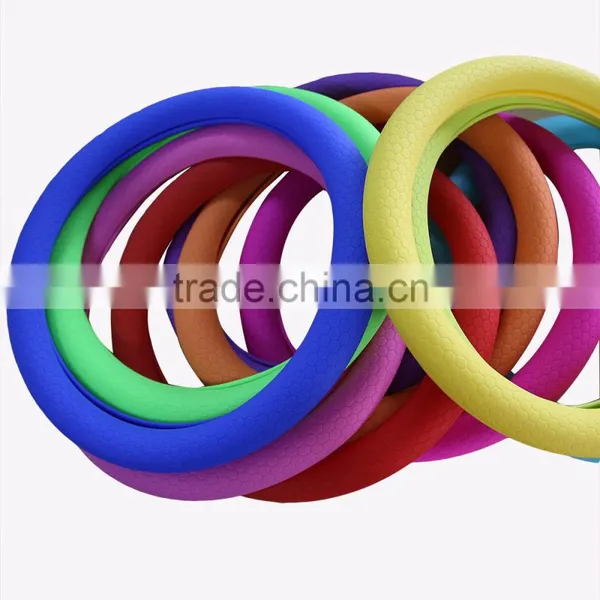 Shenzhen Factroy Cheap Price Car Steering Wheel Cover Auto Steering Wheel Protective Silicone Covers photo-6