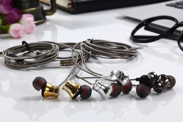Ufeeling U-30 Metal Spring Listening Bass Android Computer Mobile Phone Games in General and Intercom Earphone Headset photo-4
