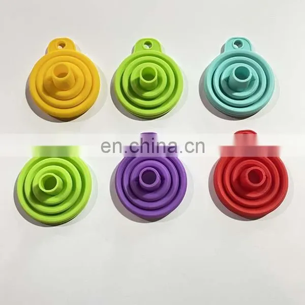 Amazon Food Grade Kitchen Collapsible Oil Funnel Small Foldable Silicone Funnel For Oil Beer Protien photo-5
