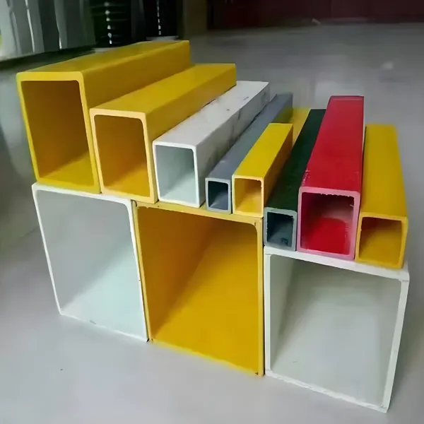 Perfiles pultruidos de tubo rectangular reforzado estructural de FRP para uso de alta resistencia.
