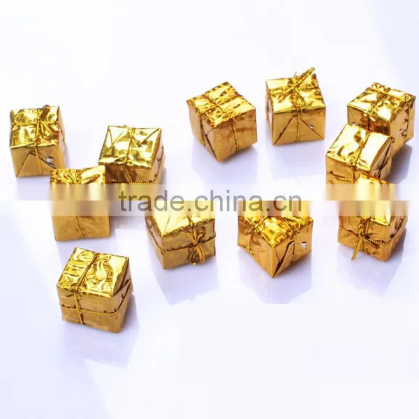 12PCS per Pack Gift Box Merry Christmas Tree Ornaments 3cm Color Laser Small Gift Bags photo-3