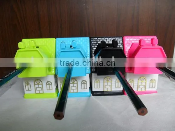 House Shaped Stylish Hand Crank Pencil Sharpener photo-5