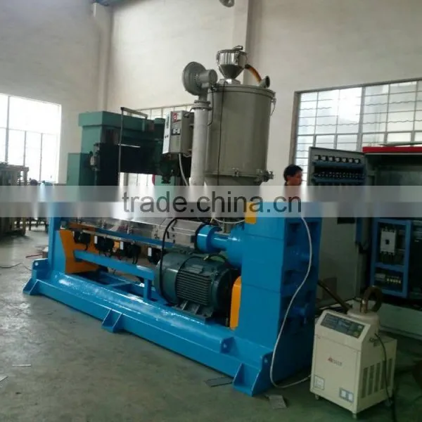 D90 Plastic Packing Machine