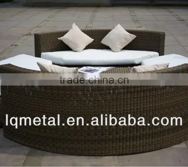 Round Rattan Furniture photo-3