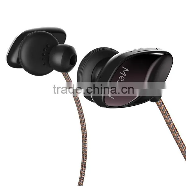 Macaw T800 Wireless Waterproof Bluetooth Sport In-ear Earphones photo-5