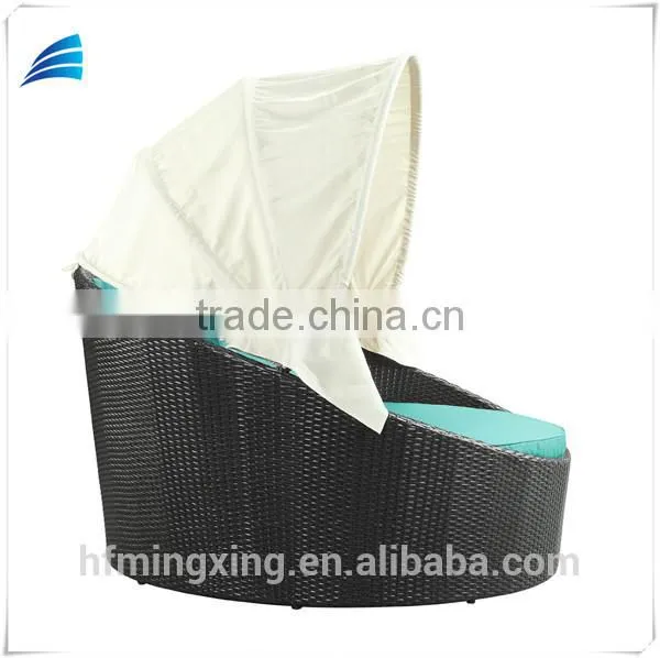 Outdoor Rattan Round Daybed for Relaxation photo-6