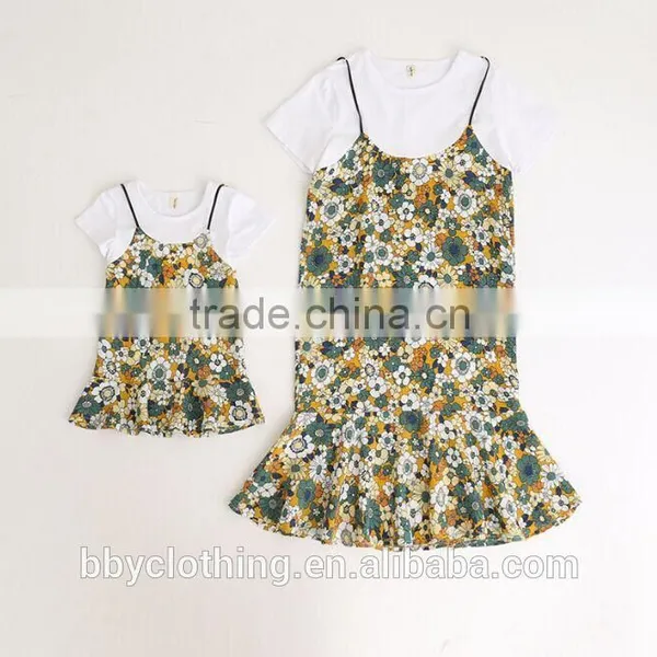 Wholesale Holiday Family Set Flower Printed Mother Daughter Matching Dress in Stock