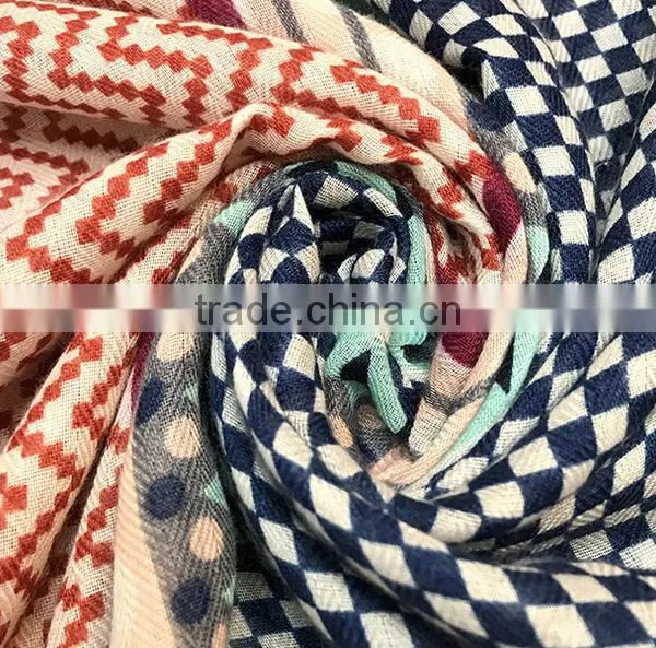 Hot Sale Summer Spring Printed Scarf With Tassel Women Fashion Shawl photo-4