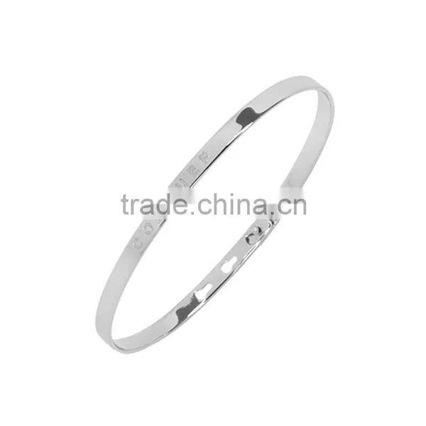 Memories Bangles With Customize Design Word 'CONQUER' With 4mm/7mm Width