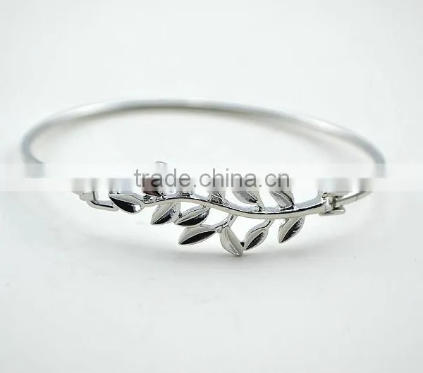 One Leaf Bracelets