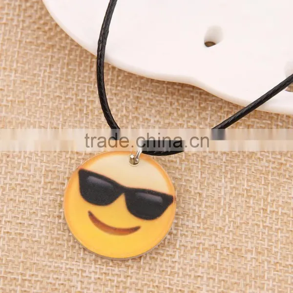 2016 Fashion Jewelry Pendant Acrylic Emoji Necklace For Wholesale China photo-4