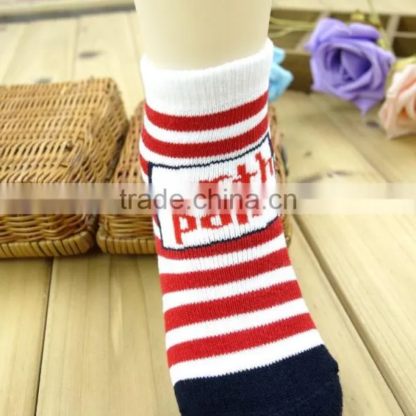 New Design Very Cheap Baby Socks Christmas Sock Made in China photo-6