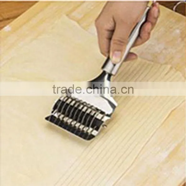 Stainless Steel Noodle Lattice Roller Cutter Dough Cutter Pasta Spaghetti,New Portable Kitchen High Grade Maker Cooking Tools photo-5