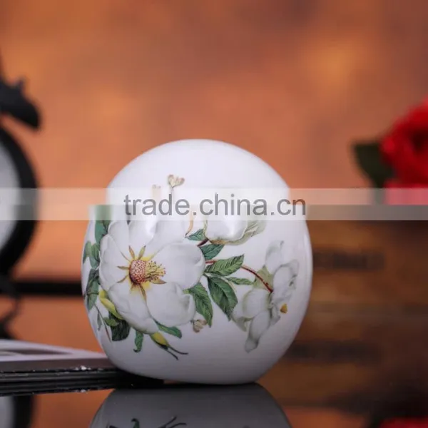 Originality Ceramic Rose Flower Ashtray Porcelain Keep Out the Wind Smoking Set photo-2