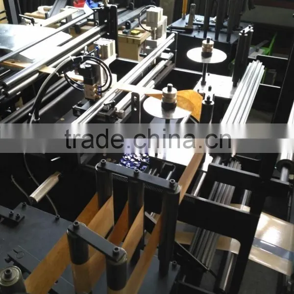 Three Side Sealing Pouch Zipper Bag Making Machine photo-4