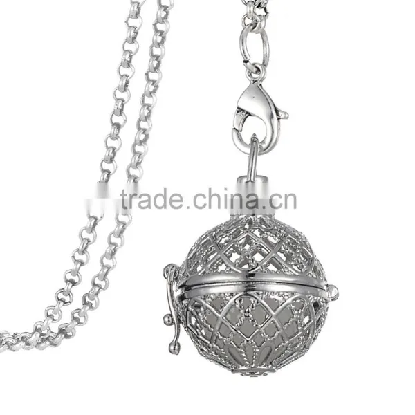 Aromatherapy diffuser necklace