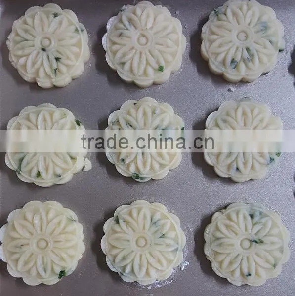 Commercial High Speed Pastry and Bread Tray Arranging Machine for Sale photo-5