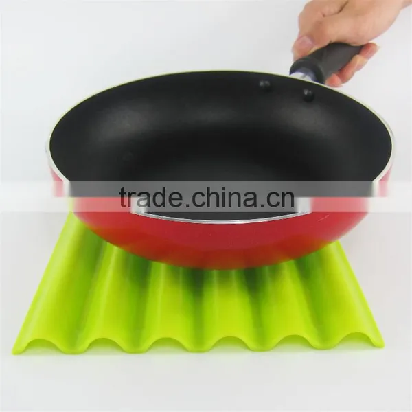 Square Wave Non-stick Kitchen Silicone Mat photo-4