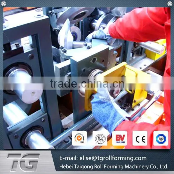 Hot Sale ! High Speed Automatic High Quality C Purlin Roll Forming Machines for Canton Fair photo-4