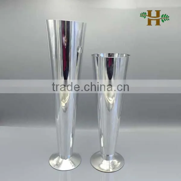 China Manufacturer Handbmade Silver Coated Tall Glass Vase photo-3
