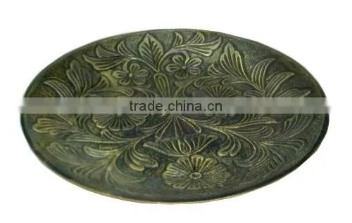 Designer Charger Plates For Special Ocassion Decor