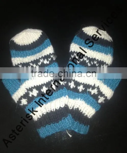 Knitting Woolen Gloves