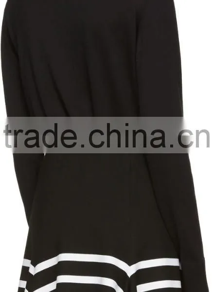 High Quality Wool Blended Crew Neck Heart Cut-Out Black Pullover for Women photo-3
