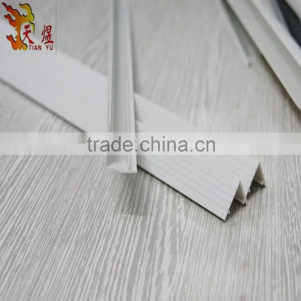Plastic Strip Side of the Package L Shape Mould photo-3